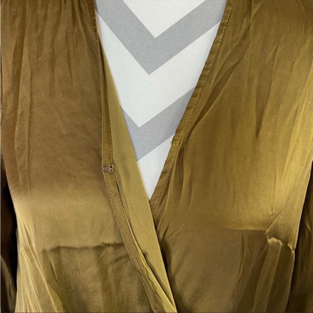 Philosophy NWT Size Small Polyester Crossover Top… - image 5